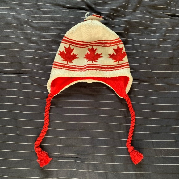 Hudsons Bay Canada Olympic Toque Hat 